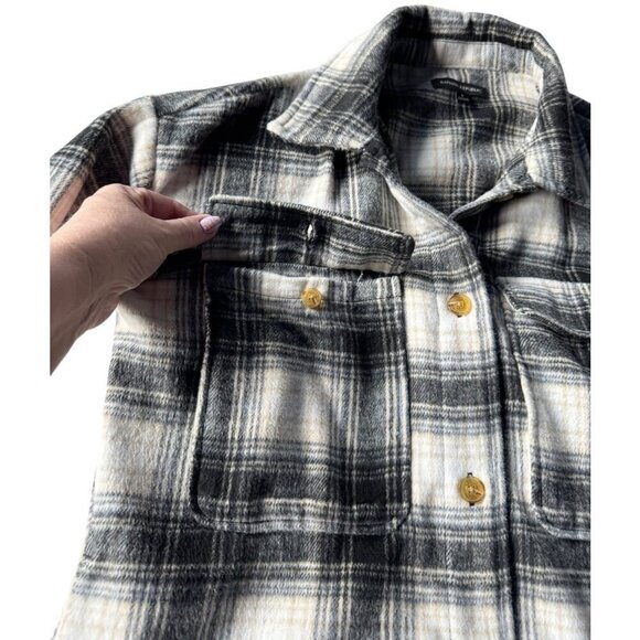 Banana Republic Woman's Sz S Shacket Shirt Jacket Black Cream Plaid Wool Blend - Picture 11 of 13